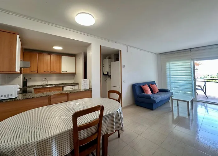 Vila-seca Town Apartment *