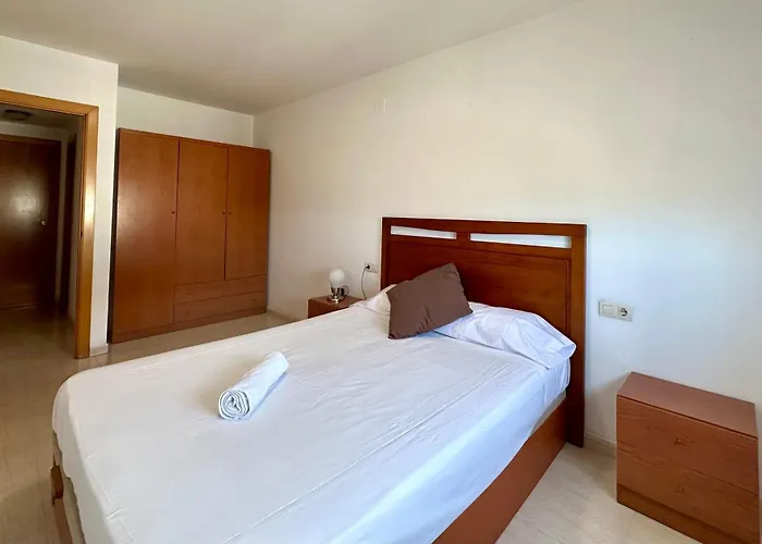 Vila-seca Town Apartment
